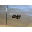 Kép 2/3 - Gyári BMW "M" bronz sárvédő felirat iX i20 51145A3F9B3