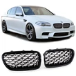 Kép 2/5 - BMW F10 F11 F18 limousine touring krómozott lakkozott fekete Exclusive stílusú "könnycsepp" vese