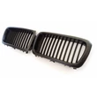 Kép 2/3 - BMW E38 limousine 1994-2001 facelift előtti stílusú matt fekete vese