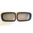 Kép 1/3 - BMW E46 1998-2002 limousine touring compact facelift előtti matt fekete vese