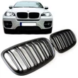 Kép 2/2 - BMW E70 X5 E71 X6 matt fekete M4 stílusú vese