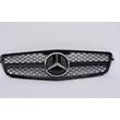 Kép 2/4 - Mercedes Benz W204 lakk fekete hűtőrács C63 AMG stílusban