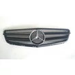 Kép 3/3 - Mercedes Benz W204 matt fekete hűtőrács C63 AMG stílusban