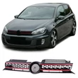 Kép 1/5 - VW Volkswagen Golf VI - 6 GTI stílusú lakkozott fekete hűtőrács piros díszcsíkokkal