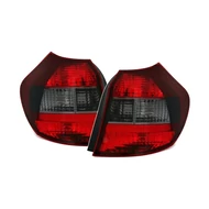 BMW E81 E87 piros fekete füst kristály burás hátsó lámpa pár