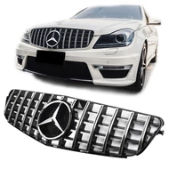 Mercedes Benz W204 C204 C-osztály 2007-2014 króm - fekete hűtőrács Panamerica AMG GT stílusban (Gyári emblémával)