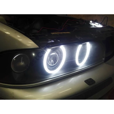 BMW E39 facelift 228SMD LED OPAL fehér angel eye