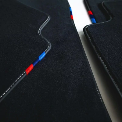 Gyári BMW G22 G82 M Performance tépőzáras első hátsó szőnyeg szett 51475A14E76