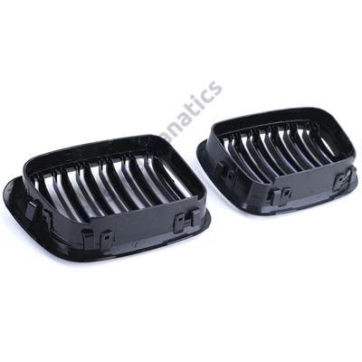 BMW E46 1998-2001 limousine touring lakkozott fekete M4 stílusú vese