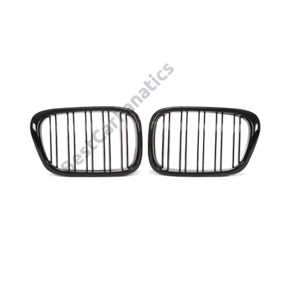 BMW E39 1995-2003 lakkozott fekete M4 stílusú vese