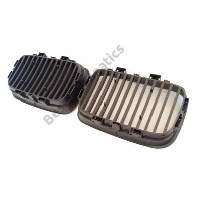 BMW E36 1990-1995 facelift előtti matt fekete vese