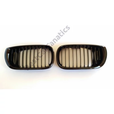 BMW E46 2002-2005 limousine touring facelift utáni lakkozott fekete vese