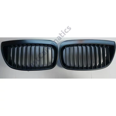 BMW E81 E87 matt fekete léces vese