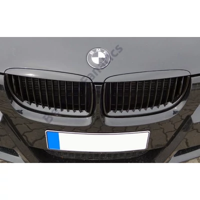 BMW E90 E91 2004-2008 limousine touring facelift előtti lakkozott fekete vese