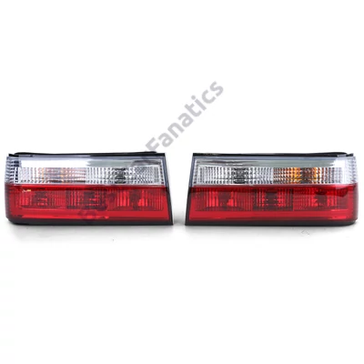 BMW E30 facelift limousine touring cabrio piros fehér kristály burás hátsó lámpa pár