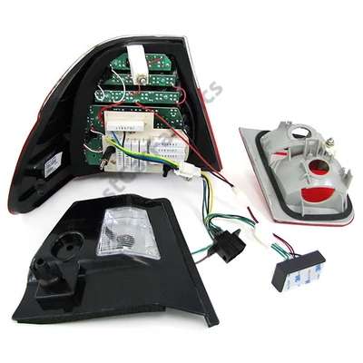 BMW E46 2001-2005 limousine piros füst LED-es hátsó lámpa pár