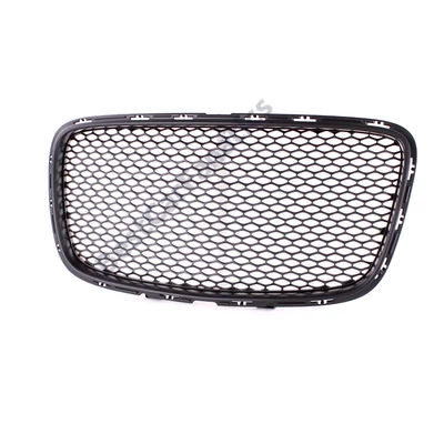 Chrysler 300C II facelift 2015-2019 méhsejtes fekete hűtőrács