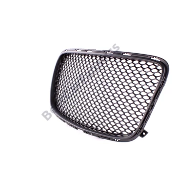 Chrysler 300C II facelift 2015-2019 méhsejtes fekete hűtőrács