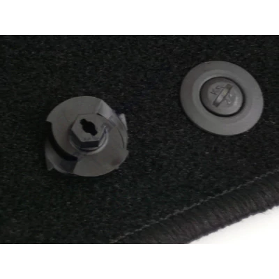 Ford Focus I 2001-2004 fekete velúrszőnyeg szett