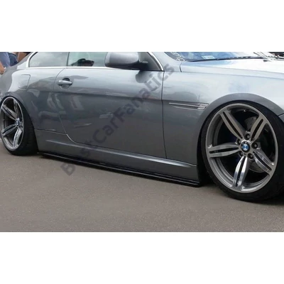BMW E63 Maxton Design lakkozott fekete küszöb spoiler