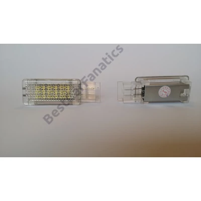 Mercedes Benz W203 SLK R171 SLR R199 CLK W209 Maybach W240 Viano W639 fehér SMD LED kilépőfény