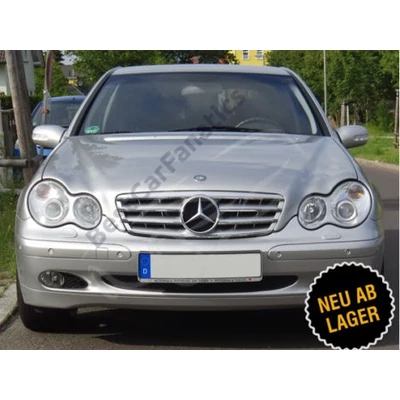 Mercedes Benz W203 krómozott szatén ezüst hűtőrács AMG stílusban