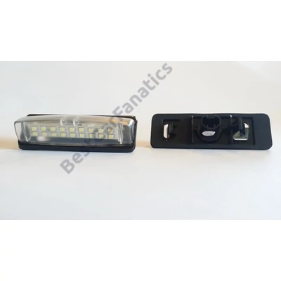 Lexus Mitsubishi Toyota fehér SMD LED rendszámtábla világítás, több típushoz is jó