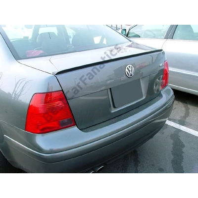 VW Bora R-line stílusú csomagtartó spoiler