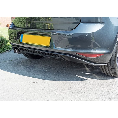 VW Golf VII GTI style hátsó lökhárító utángyártott műanyag diffúzor