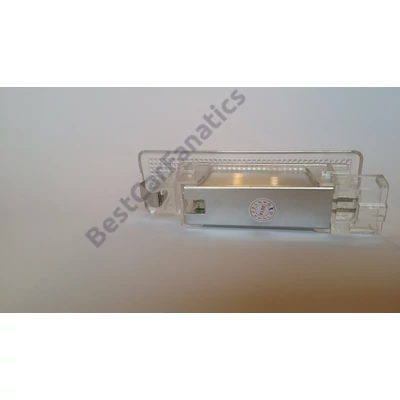 VW Seat 6000K fehér SMD LED csomagtér világítás