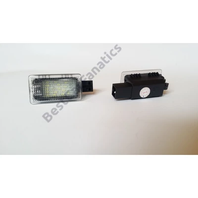 Volvo fehér SMD LED csomagtérvilágítás, több típushoz jó