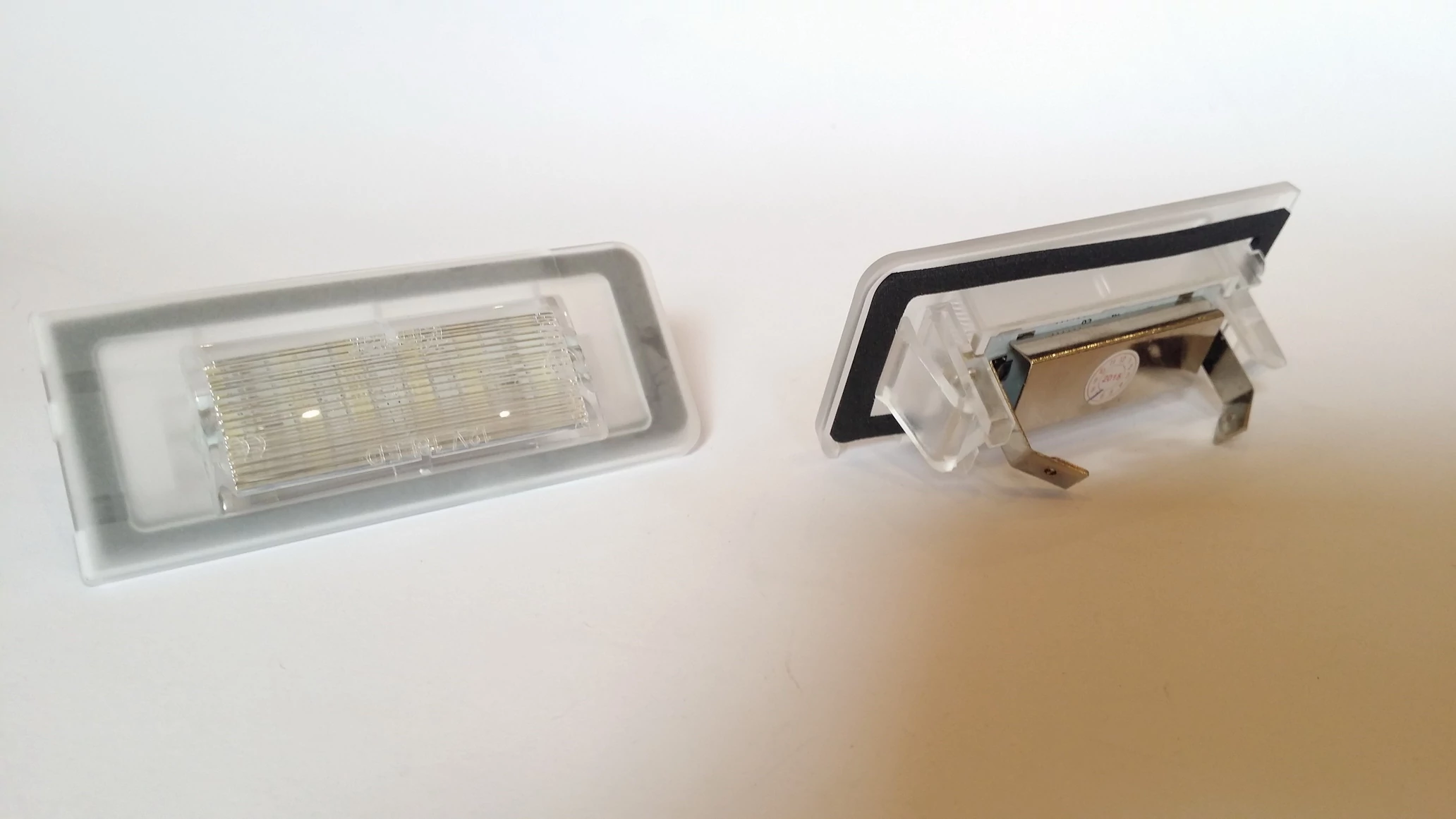 AUDI TT 8N fehér SMD LED rendszámtábla világítás