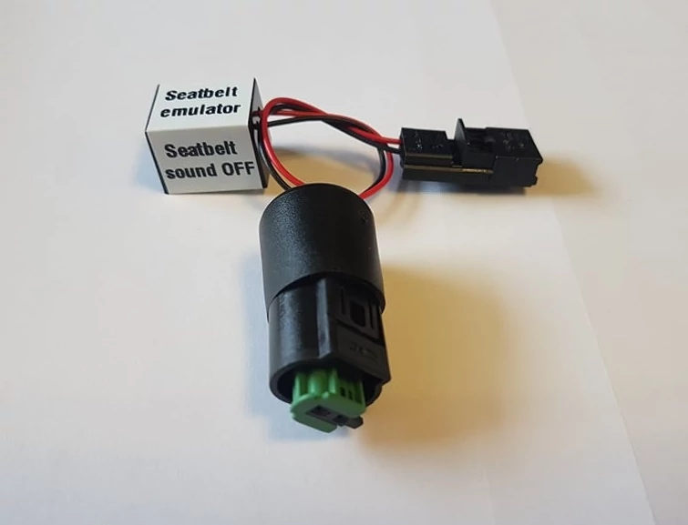 BMW ülésfoglaltság érzékelő emulátor + öv emulátor E60 E61 2003-2005