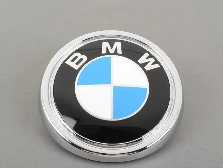 Gyári BMW F15 X5 F16 X6 csomagtartó embléma 51147294465