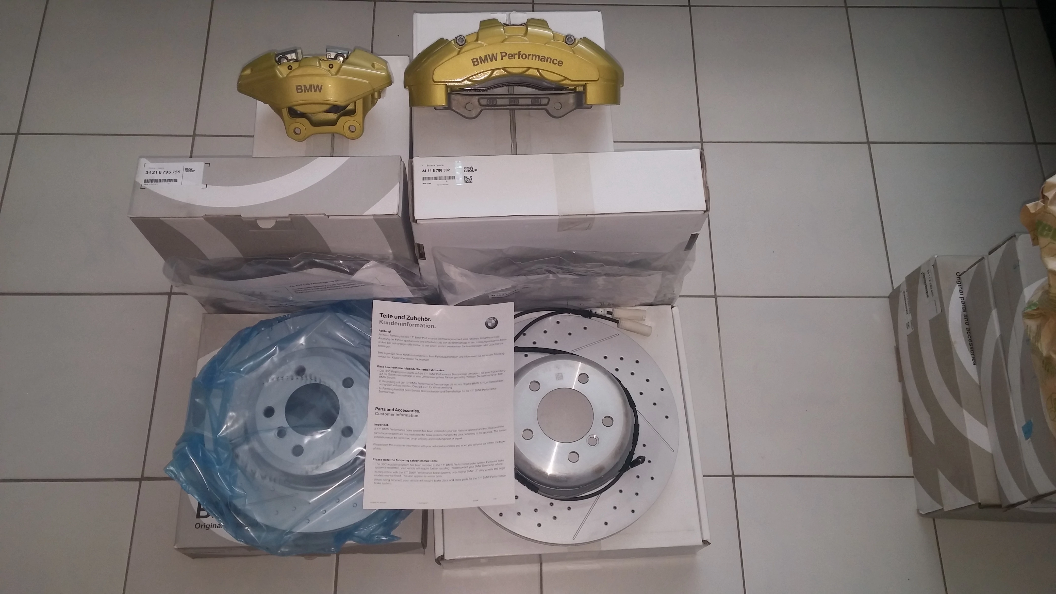 Gyári BMW Performance Brembo komplett fék szett E36 E46 szériákra
