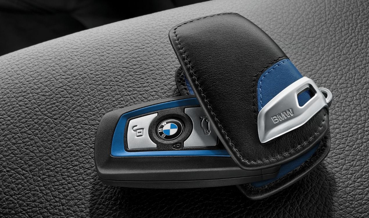 Gyári BMW kék bőr kulcstok 82292219915