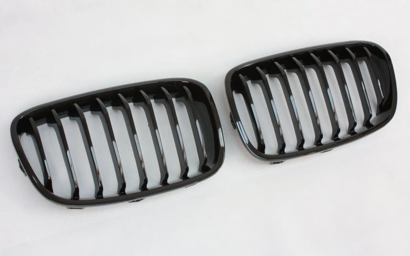 BMW F20 F21 2011-2015 lakkozott fekete vese