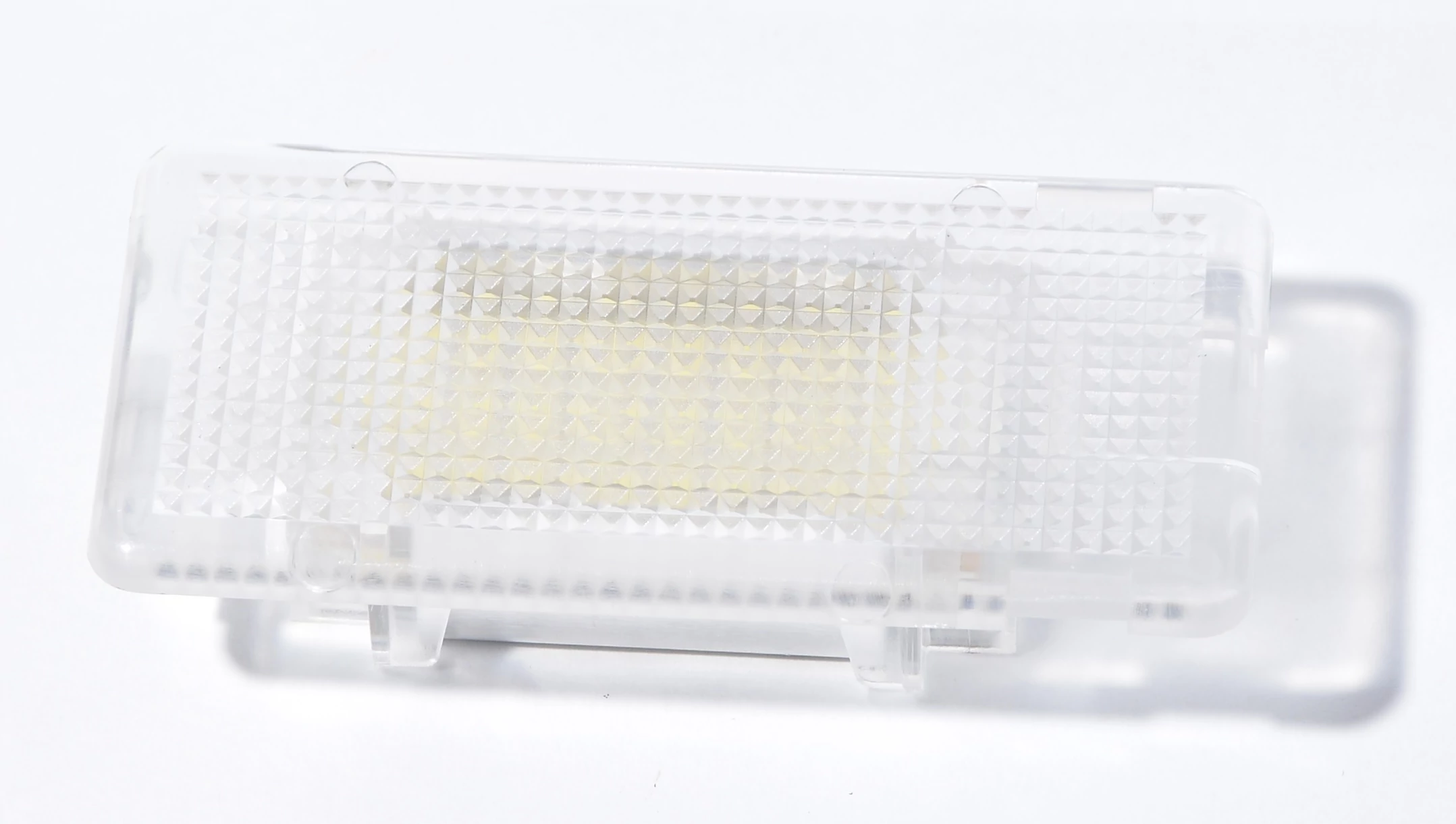BMW E60 E61 E63 E64 6000K fehér SMD LED kesztyűtartó világítás