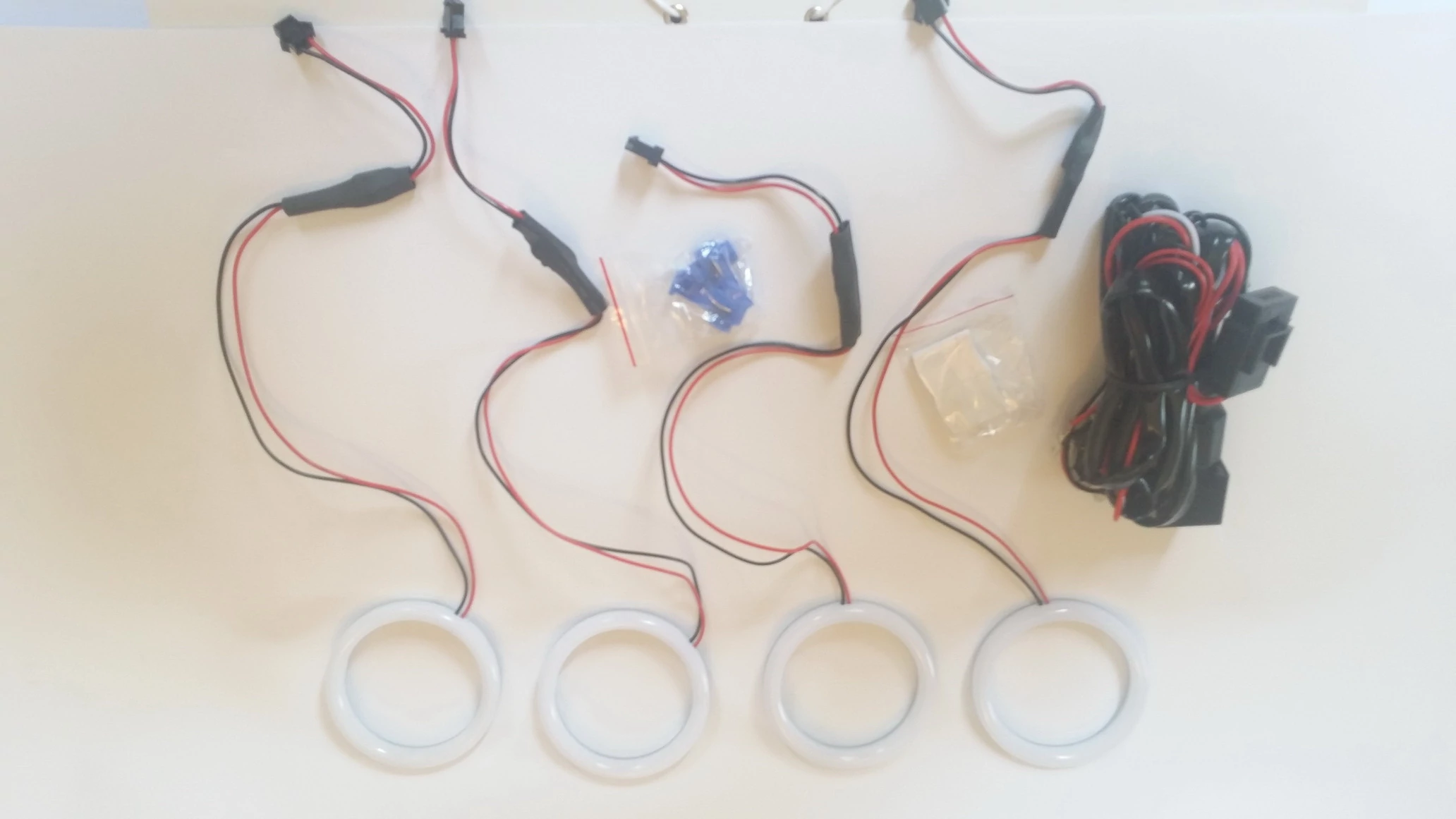 FIAT Grande Punto 168SMD LED OPAL fehér angel eye