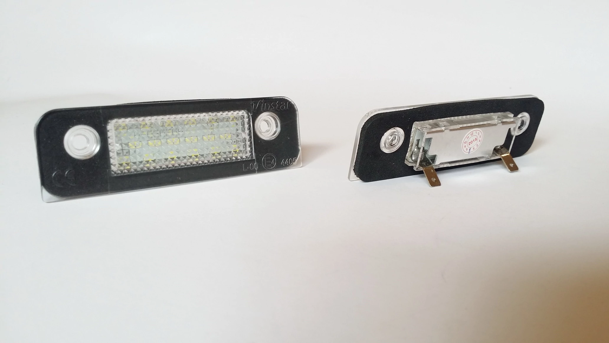 FORD Mondeo MK2 fehér SMD LED rendszámtábla világítás