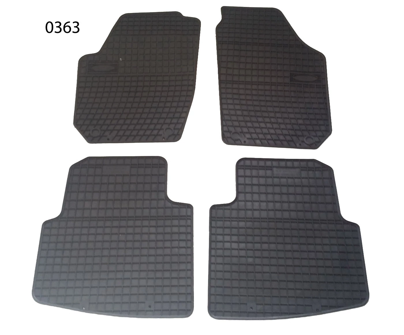 Skoda Roomster Frogum 0363 fekete gumiszőnyeg szett