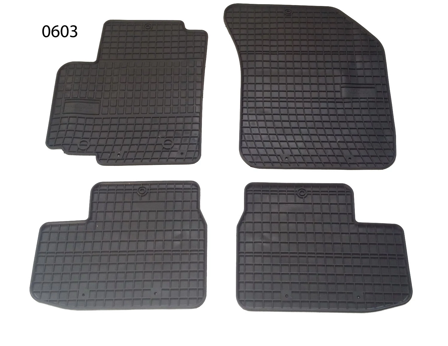 Suzuki Splash Frogum 0603 fekete gumiszőnyeg szett