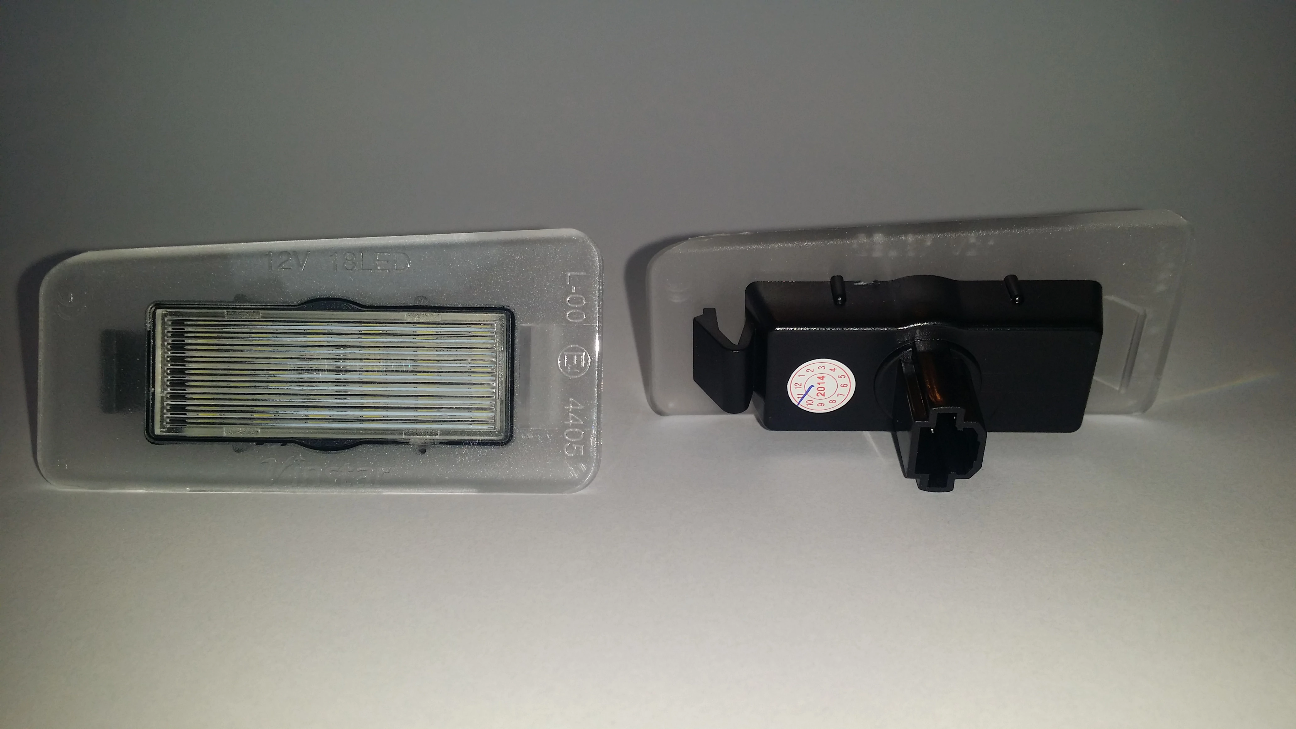 Hyundai Elantra i30 KIA Cerato Forte fehér SMD LED rendszámtábla világítás