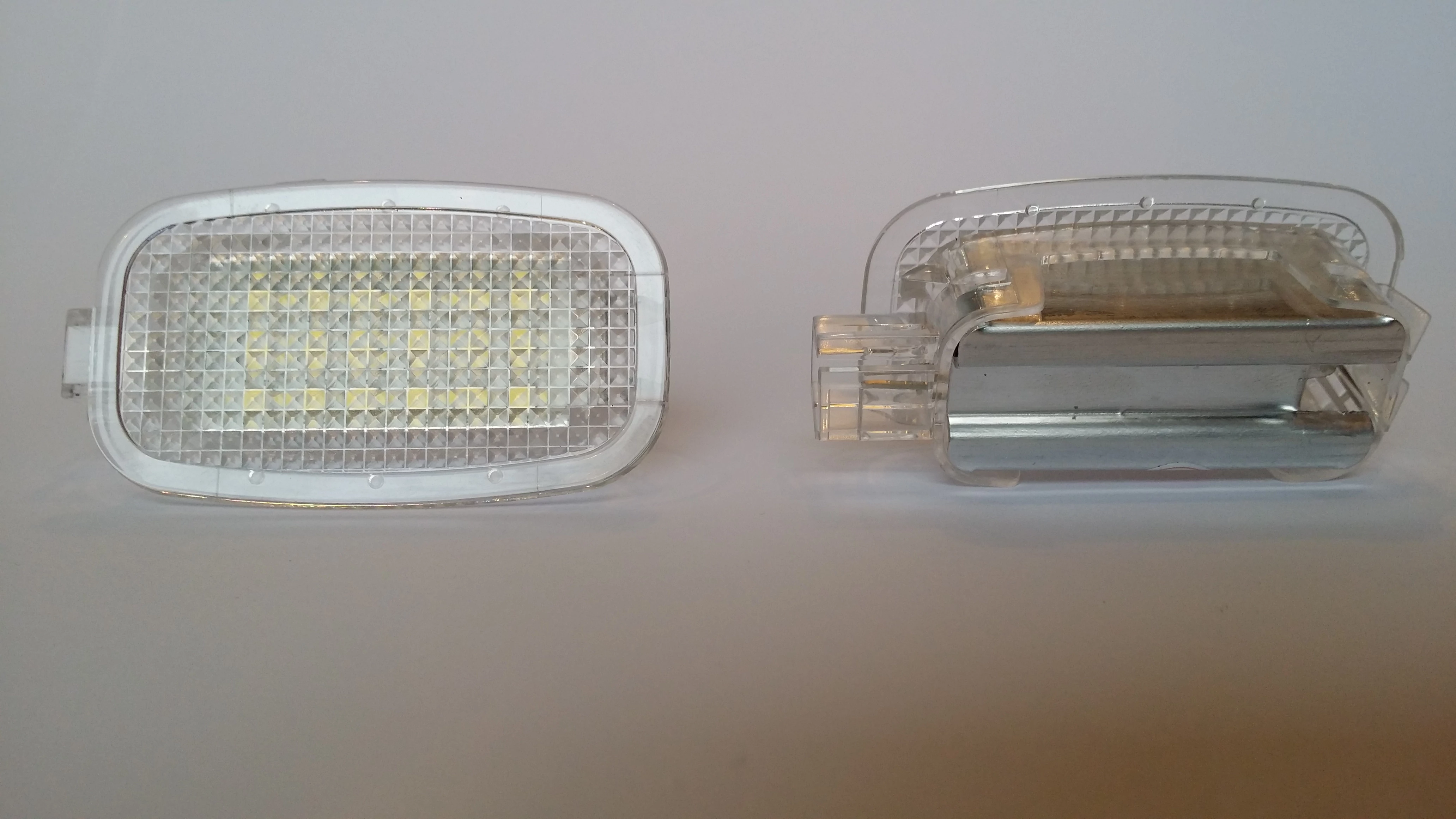 Mercedes Benz fehér SMD LED napellenző mögötti tükör világítás