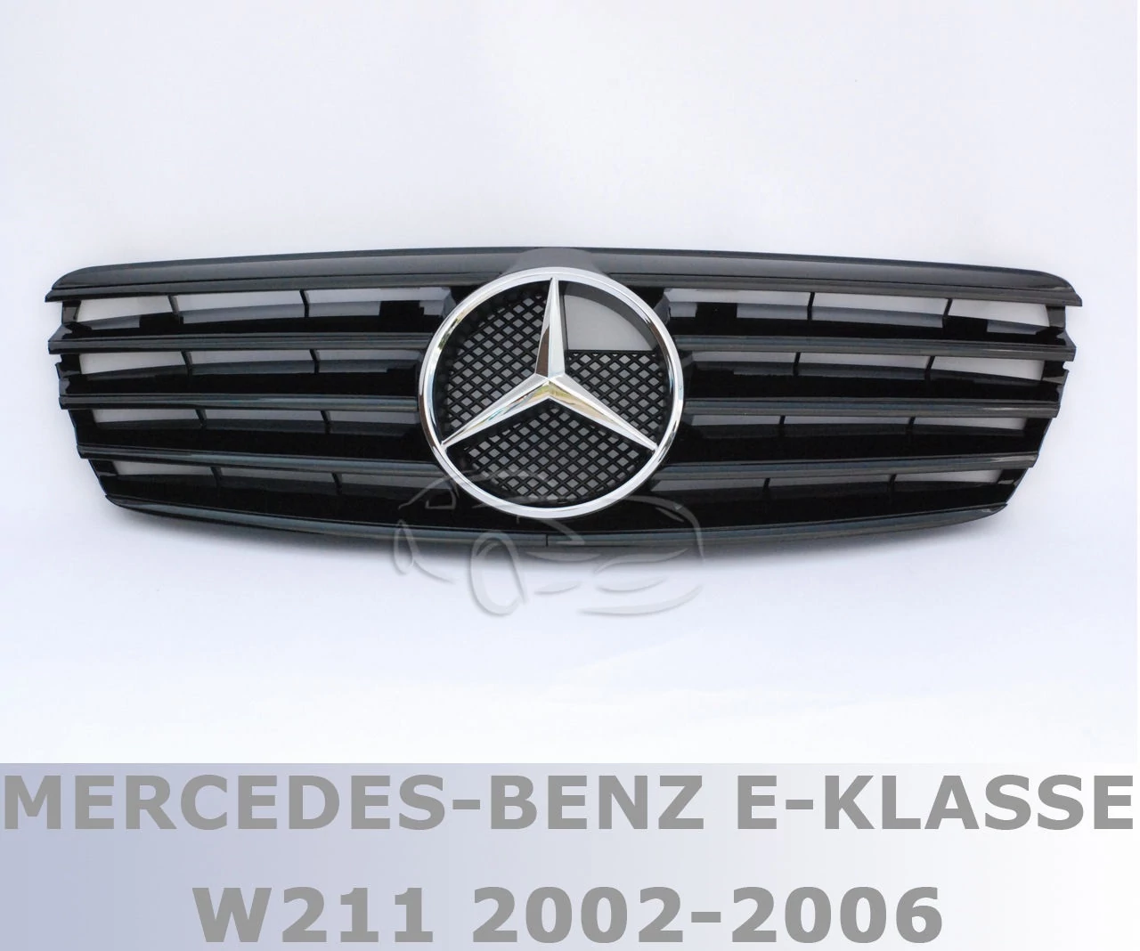 Mercedes Benz W211 2002-2006 facelift előtti lakkozott fekete hűtőrács AMG stílusban