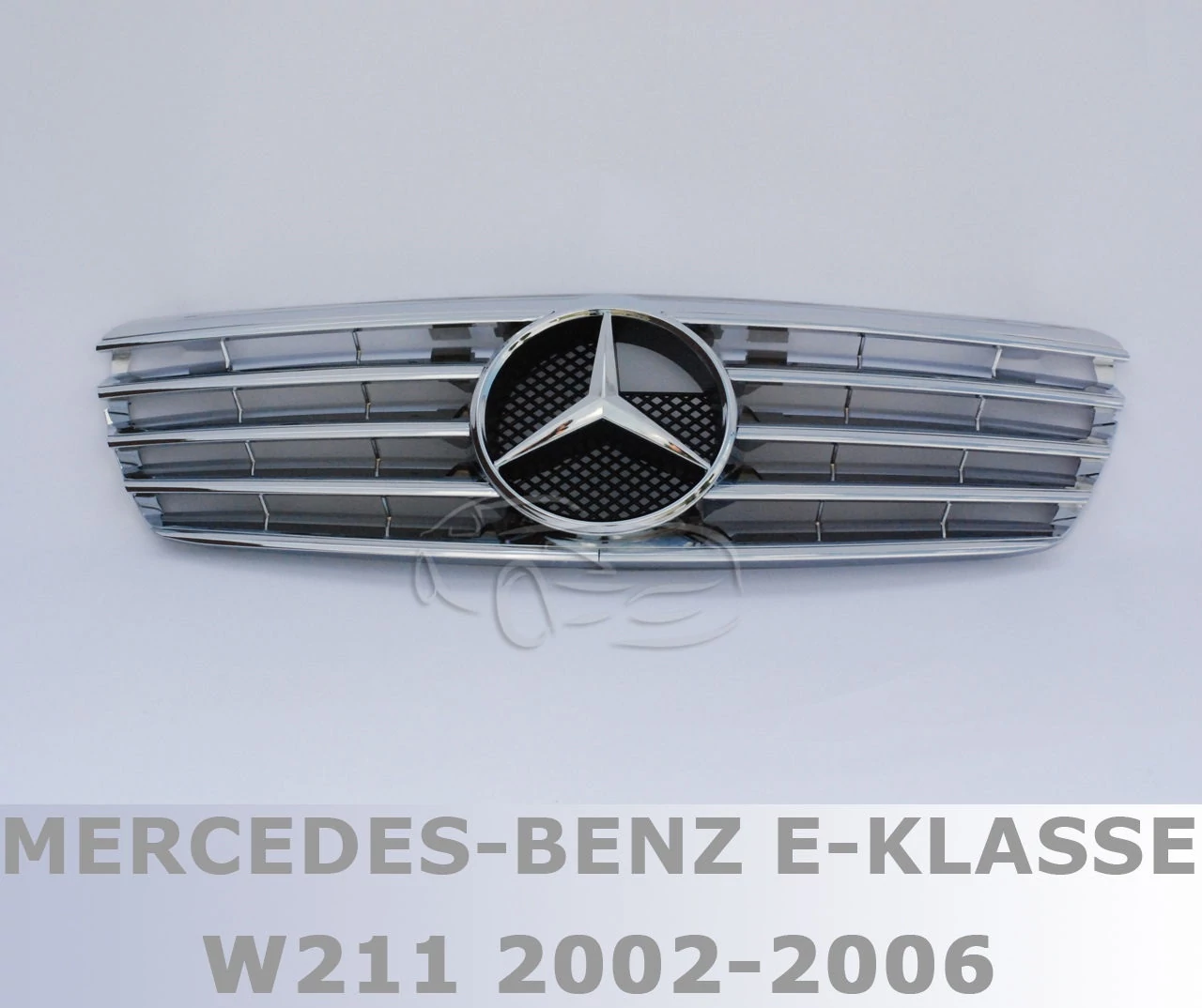 Mercedes Benz W211 2002-2006 facelift előtti  króm - fekete hűtőrács AMG stílusban