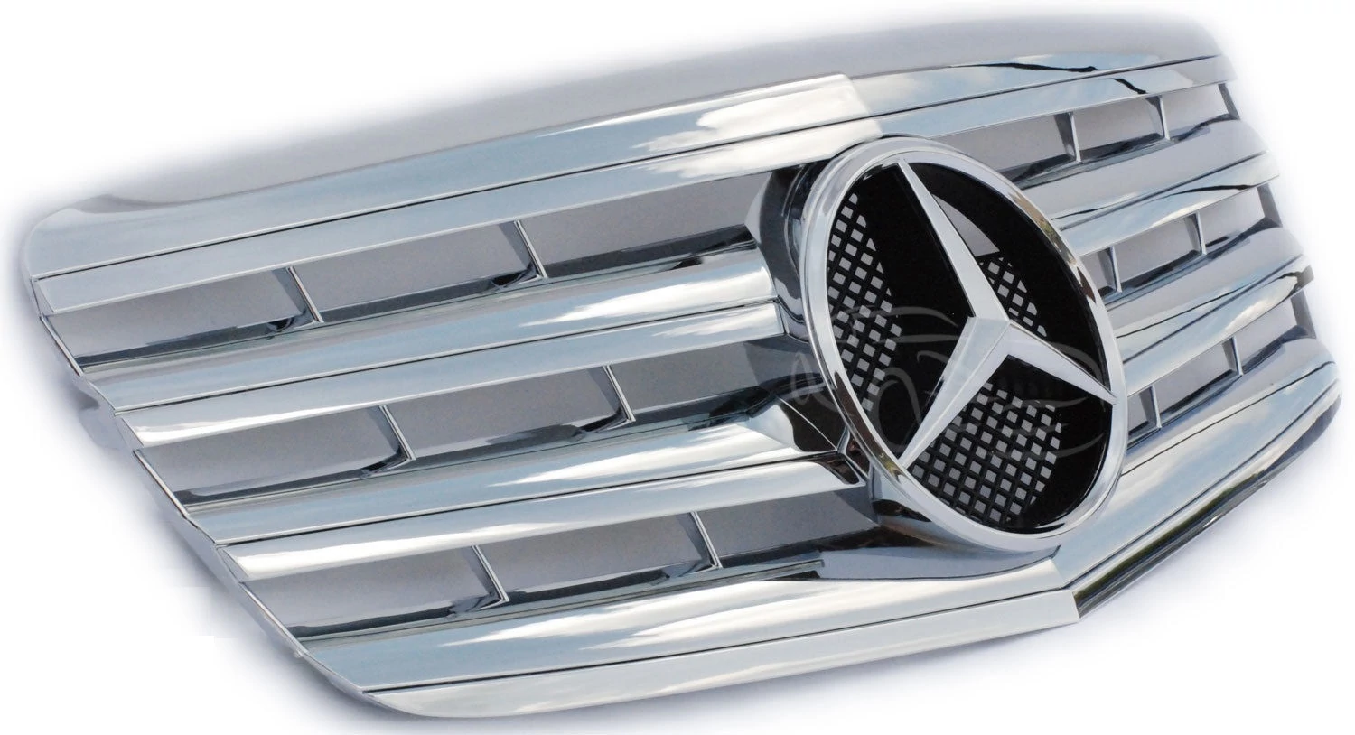 Mercedes Benz W211 2006/04 - 2009 krómozott hűtőrács AMG stílusban