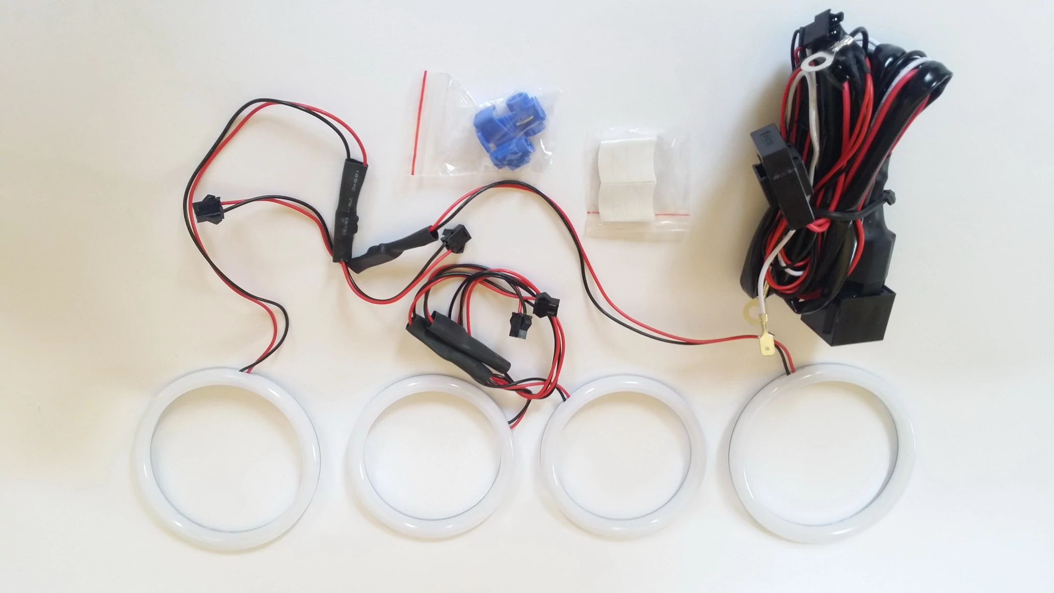 OPEL Astra H 222SMD LED OPAL fehér angel eye