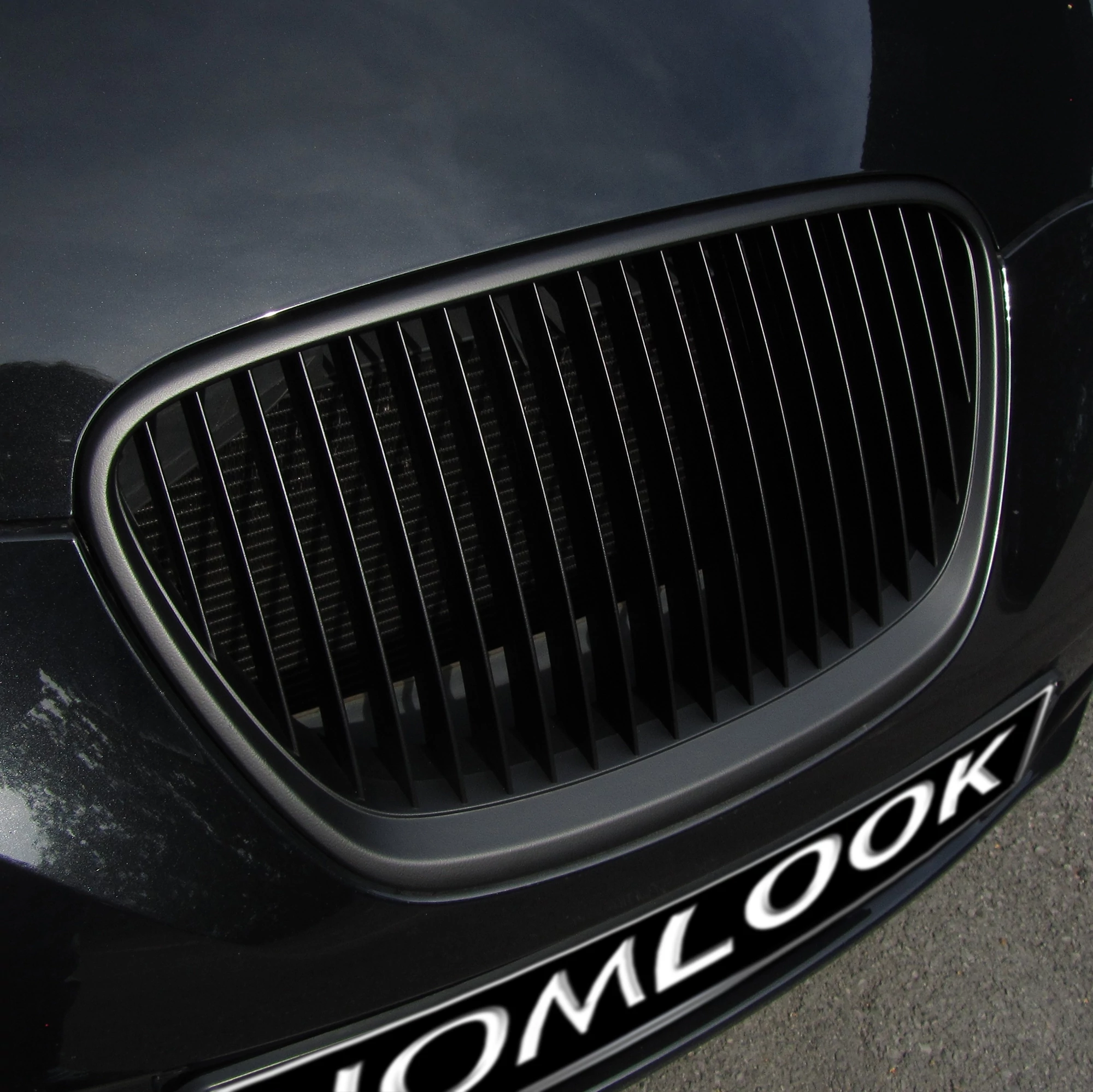SEAT Altea 5P Leon 1P 2009-től fényes fekete hűtőrács