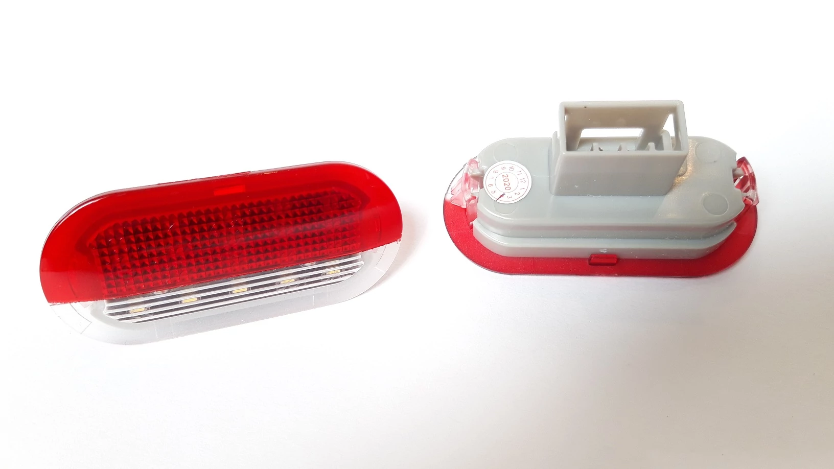 VW 6000K fehér SMD LED kilépőfény világítás (több típushoz jó)